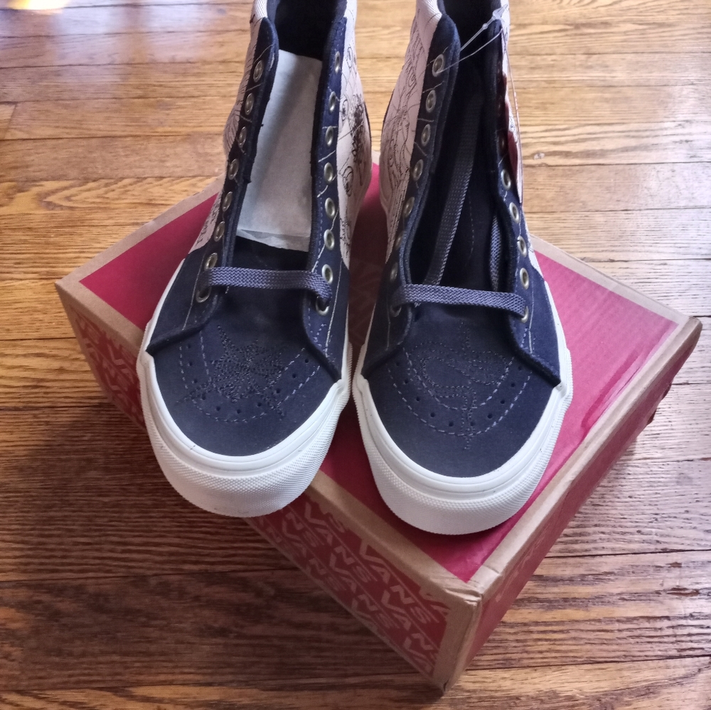 Vans mystic sk8-HI navy and creme womens 6.5